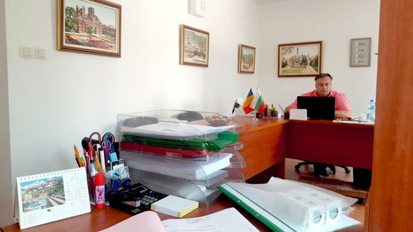 Румънски адвокат в България
